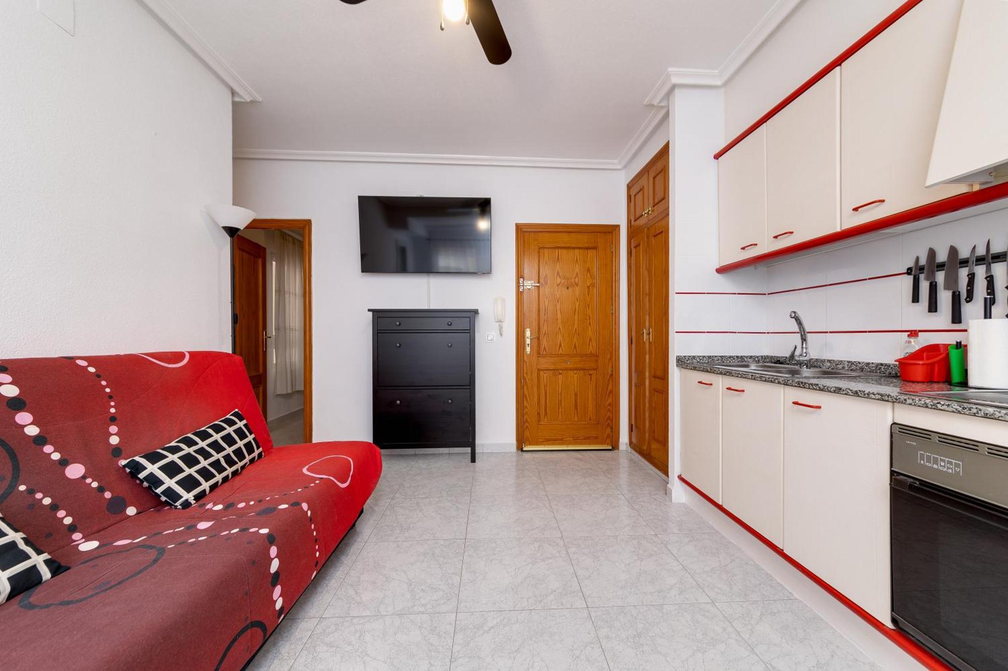 Lovely Apartment Near The Sea Торевиеха Екстериор снимка