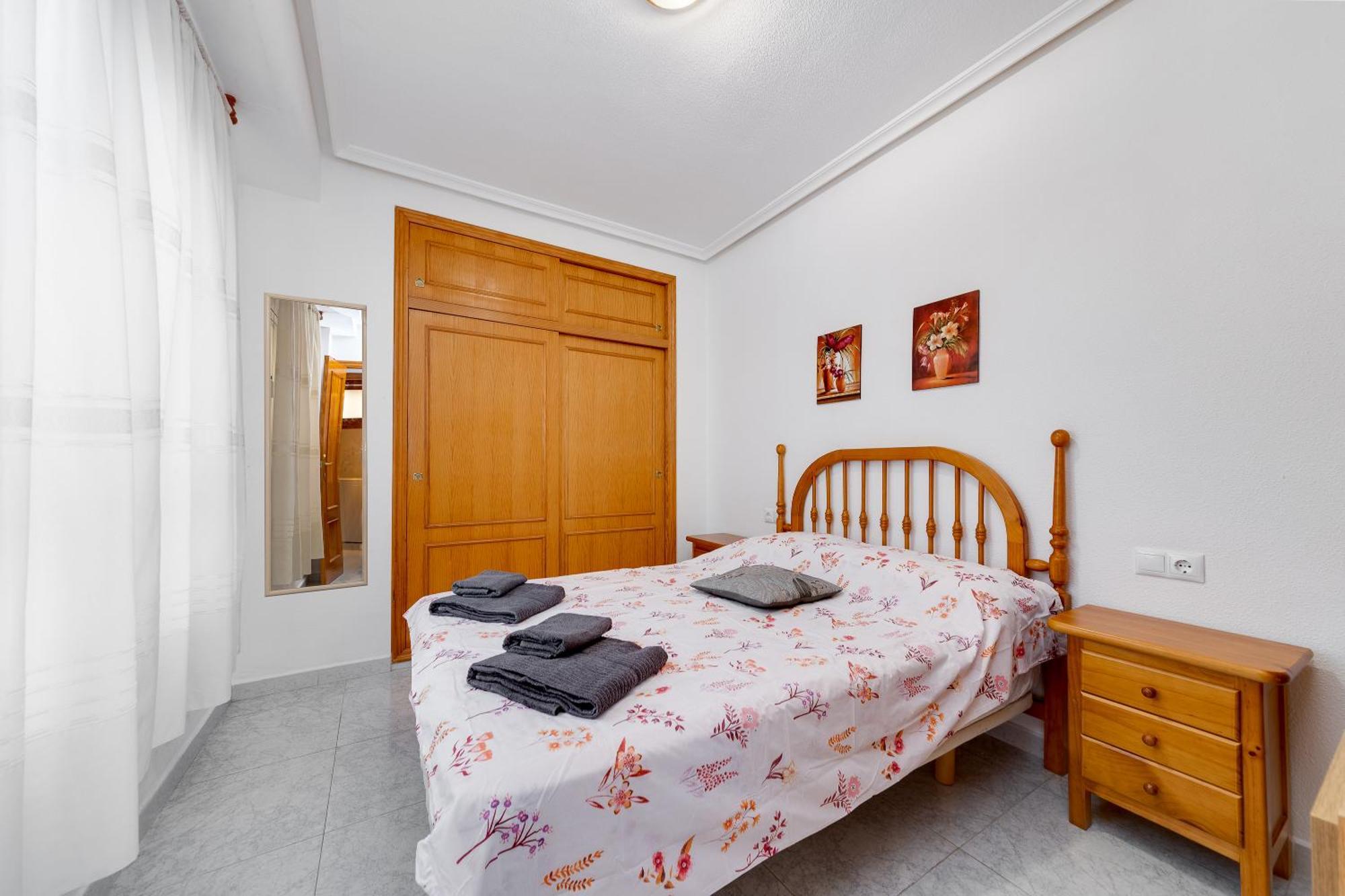 Lovely Apartment Near The Sea Торевиеха Екстериор снимка
